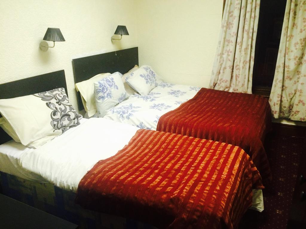 Hotel Plaza Beach 3*