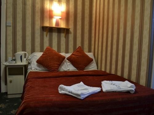 Hotel Plaza Beach 3*